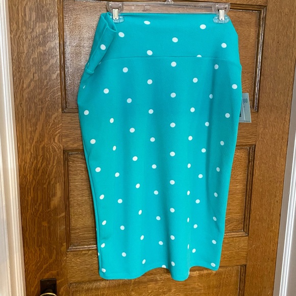 Lularoe Cassie skirt XL polka dot - Picture 4 of 4